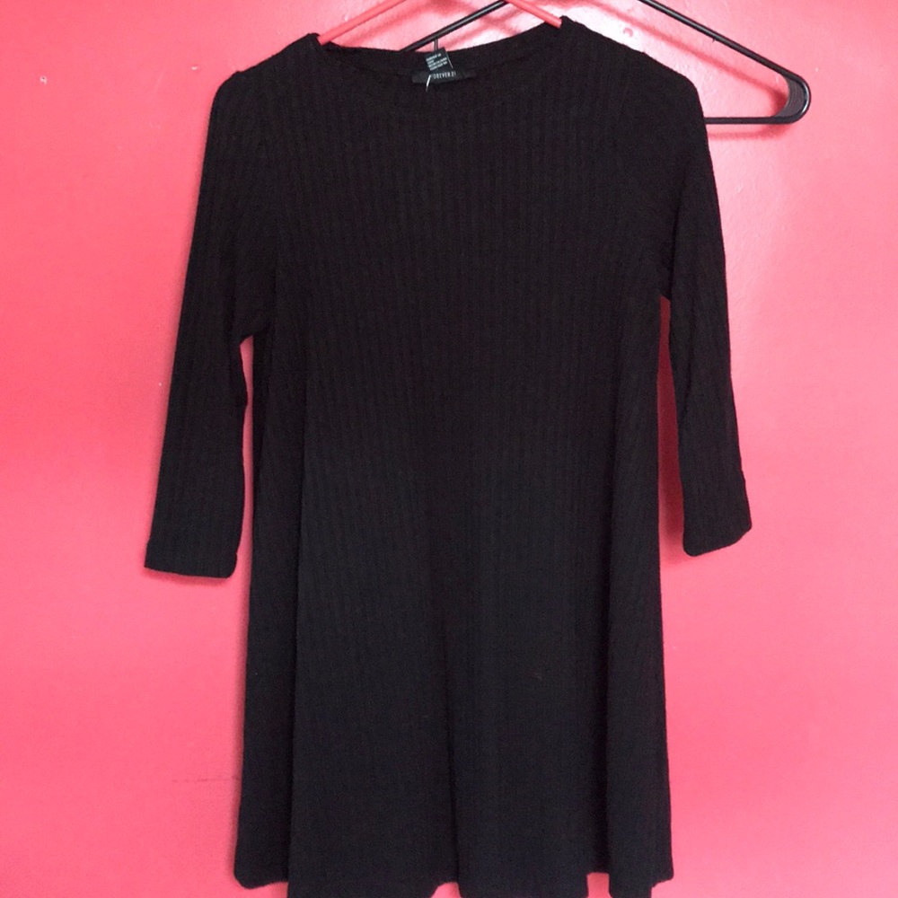 Women’s black new long sleeve dress